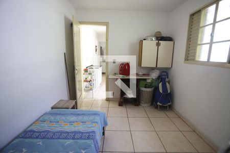 Casa à venda com 240m², 4 quartos e 1 vagaquarto 4