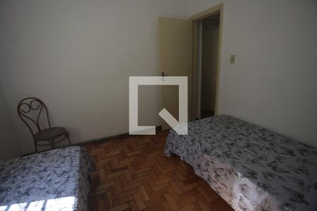 Casa à venda com 240m², 4 quartos e 1 vagaquarto 3