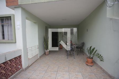 Casa à venda com 240m², 4 quartos e 1 vagaquintal