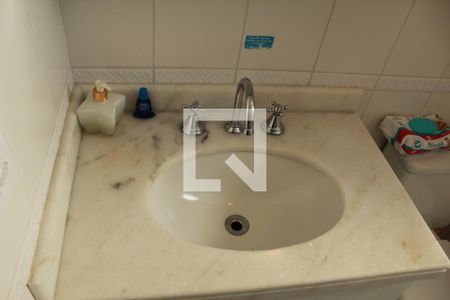 Apartamento à venda com 102m², 4 quartos e 2 vagasBanheiro