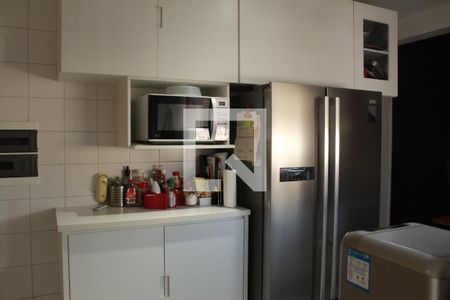 Apartamento à venda com 102m², 4 quartos e 2 vagasCozinha