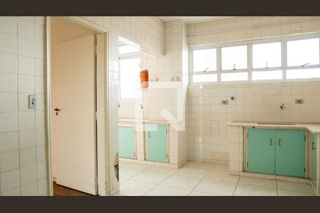 Apartamento para alugar com 226m², 3 quartos e 1 vaga Apartamento para alugar com 226m², 3 quartos e 1 vagaCozinha