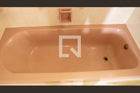 Apartamento para alugar com 226m², 3 quartos e 1 vaga Apartamento para alugar com 226m², 3 quartos e 1 vagaBanheiro 1