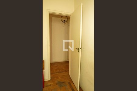 Apartamento para alugar com 226m², 3 quartos e 1 vaga Apartamento para alugar com 226m², 3 quartos e 1 vagaDespensa