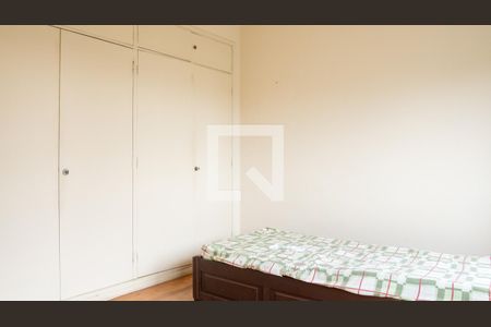 Apartamento para alugar com 226m², 3 quartos e 1 vaga Apartamento para alugar com 226m², 3 quartos e 1 vagaQuarto 3
