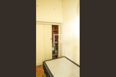 Apartamento para alugar com 226m², 3 quartos e 1 vaga Apartamento para alugar com 226m², 3 quartos e 1 vagaQuarto de Serviço