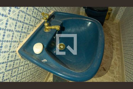 Apartamento para alugar com 226m², 3 quartos e 1 vaga Apartamento para alugar com 226m², 3 quartos e 1 vagaLavabo