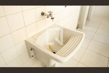 Apartamento para alugar com 226m², 3 quartos e 1 vaga Apartamento para alugar com 226m², 3 quartos e 1 vagaTanque