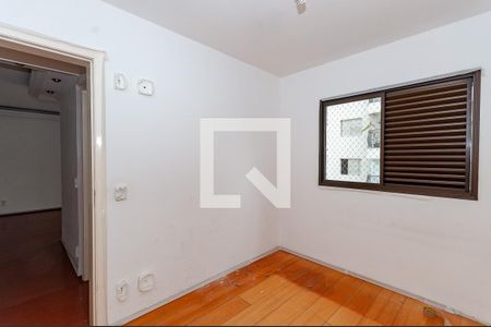 Quarto 1 de apartamento para alugar com 2 quartos, 61m² em Lapa, São Paulo