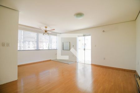 Apartamento à venda com 130m², 2 quartos e 1 vaga Apartamento à venda com 130m², 2 quartos e 1 vagaCobertura