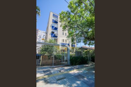 Apartamento à venda com 130m², 2 quartos e 1 vaga Apartamento à venda com 130m², 2 quartos e 1 vagaFachada