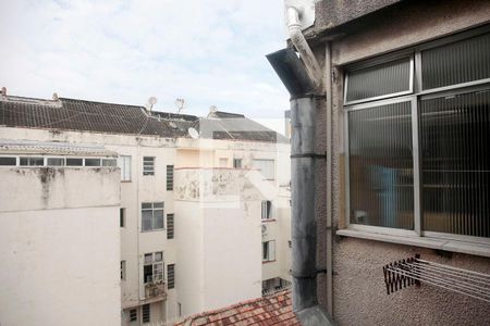 Apartamento à venda com 72m², 2 quartos e 2 vagasÁrea de Serviço Vista