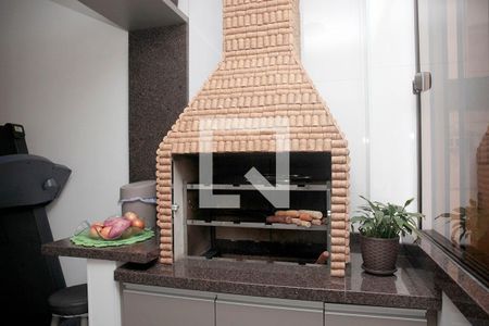 Apartamento à venda com 72m², 2 quartos e 2 vagasChurrasqueira