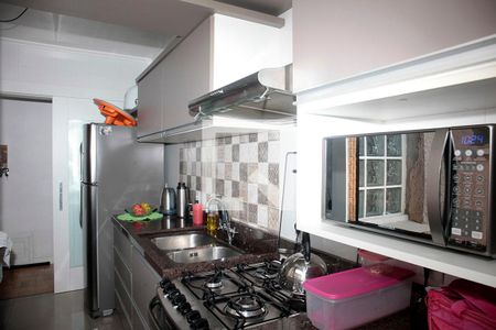 Apartamento à venda com 72m², 2 quartos e 2 vagasCozinha