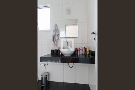 Casa à venda com 480m², 3 quartos e 6 vagasBanheiro da suíte 