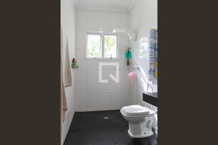 Casa à venda com 480m², 3 quartos e 6 vagasBanheiro social 