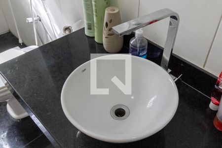 Casa à venda com 480m², 3 quartos e 6 vagasBanheiro social 