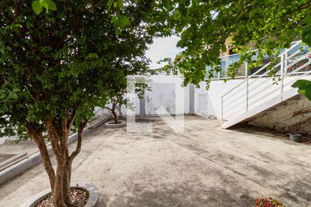 Casa à venda com 480m², 3 quartos e 6 vagasQuintal