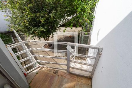 Casa à venda com 480m², 3 quartos e 6 vagasQuintal
