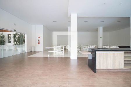 Apartamento à venda com 370m², 4 quartos e 8 vagas Apartamento à venda com 370m², 4 quartos e 8 vagasÁrea comum - Salão de festas