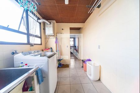 Apartamento à venda com 370m², 4 quartos e 8 vagas Apartamento à venda com 370m², 4 quartos e 8 vagasÁrea de Serviço