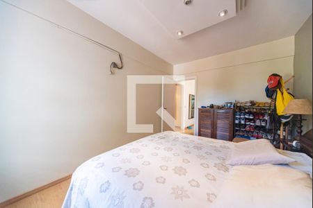 Apartamento à venda com 370m², 4 quartos e 8 vagas Apartamento à venda com 370m², 4 quartos e 8 vagasQuarto 4