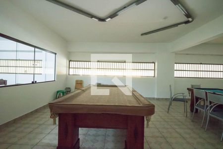 Apartamento à venda com 370m², 4 quartos e 8 vagas Apartamento à venda com 370m², 4 quartos e 8 vagasSala de Jogos