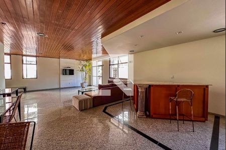 Apartamento à venda com 370m², 4 quartos e 8 vagas Apartamento à venda com 370m², 4 quartos e 8 vagasÁrea comum - Salão de festas