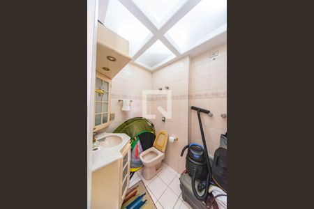 Apartamento à venda com 370m², 4 quartos e 8 vagas Apartamento à venda com 370m², 4 quartos e 8 vagasBanheiro do Escritório