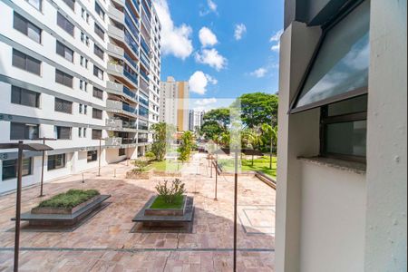 Apartamento à venda com 370m², 4 quartos e 8 vagas Apartamento à venda com 370m², 4 quartos e 8 vagasVista do Quarto 1