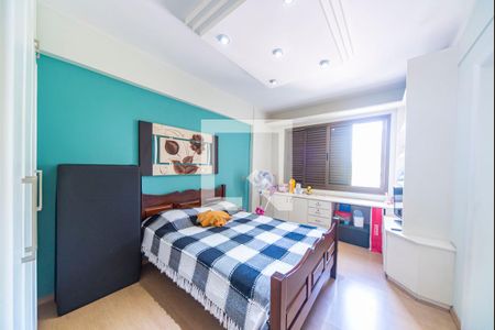 Apartamento à venda com 370m², 4 quartos e 8 vagas Apartamento à venda com 370m², 4 quartos e 8 vagasQuarto 1