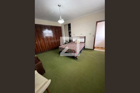 Casa à venda com 250m², 5 quartos e 3 vagas Casa à venda com 250m², 5 quartos e 3 vagasQuarto 3