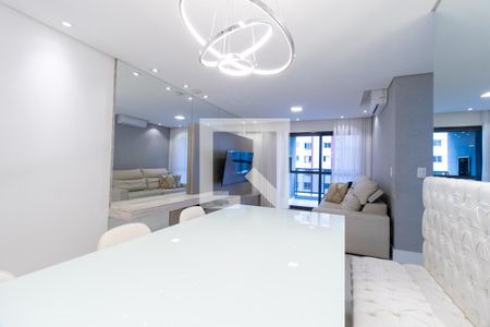 Sala de apartamento para alugar com 2 quartos, 76m² em Centro, Curitiba