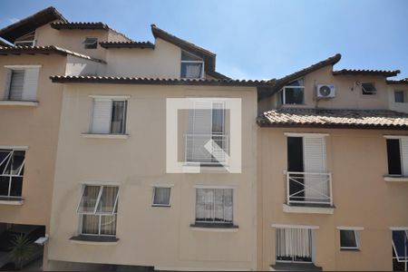 Casa de condomínio à venda com 117m², 2 quartos e 2 vagasVista do Quarto 2