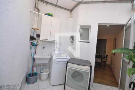 Casa de condomínio à venda com 117m², 2 quartos e 2 vagasÁrea de Serviço