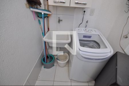 Casa de condomínio à venda com 117m², 2 quartos e 2 vagasÁrea de Serviço