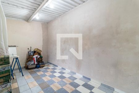 Casa à venda com 105m², 2 quartos e 2 vagas Casa à venda com 105m², 2 quartos e 2 vagasQuarto da Edícula