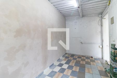 Casa à venda com 105m², 2 quartos e 2 vagas Casa à venda com 105m², 2 quartos e 2 vagasQuarto da Edícula