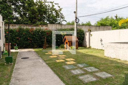 Apartamento para alugar com 42m², 2 quartos e 1 vaga Apartamento para alugar com 42m², 2 quartos e 1 vagaÁrea Comum - Playground