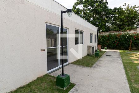 Apartamento para alugar com 42m², 2 quartos e 1 vaga Apartamento para alugar com 42m², 2 quartos e 1 vagaÁrea comum - Salão de festas