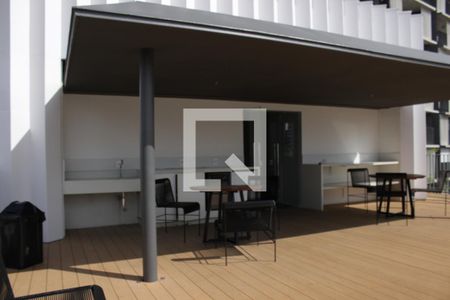 Studio à venda com 27m², 1 quarto e sem vagaÁrea comum - Piscina