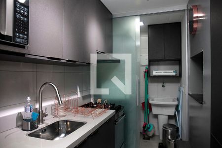 Apartamento à venda com 63m², 2 quartos e 2 vagasCozinha + Área de Serviço