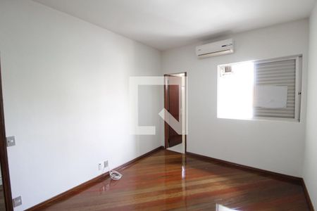 Apartamento para alugar com 117m², 3 quartos e 2 vagasSuite