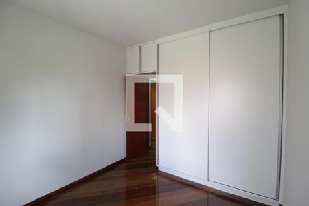 Apartamento para alugar com 117m², 3 quartos e 2 vagasQuarto 2