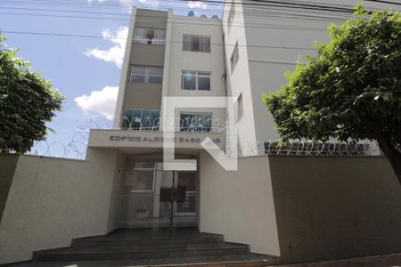Apartamento para alugar com 117m², 3 quartos e 2 vagasFachada