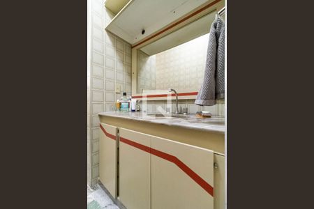 Casa para alugar com 350m², 6 quartos e 2 vagasBanheiro social 1