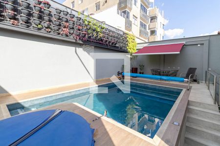 Casa para alugar com 350m², 6 quartos e 2 vagasPiscina
