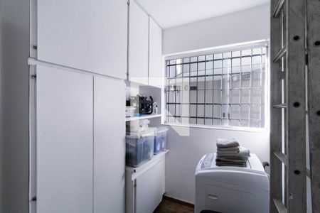 Casa para alugar com 350m², 6 quartos e 2 vagasQuarto de serviço