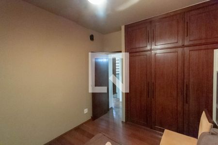 Casa para alugar com 350m², 6 quartos e 2 vagasQuarto 1