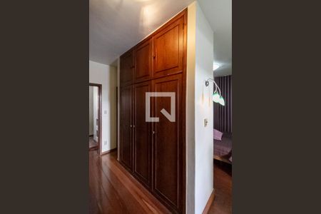 Casa para alugar com 350m², 6 quartos e 2 vagasCloset da suíte 2